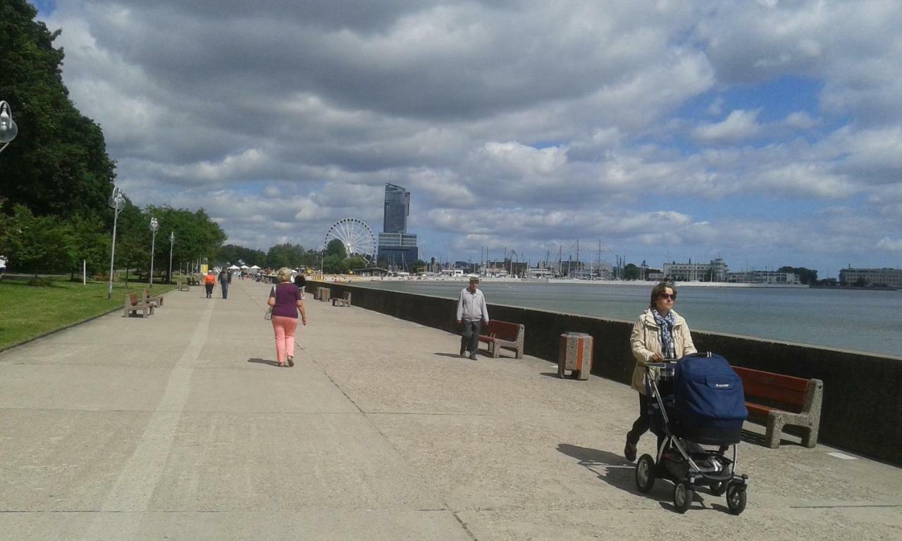Gdynia Abrahama 23 Appartement Buitenkant foto